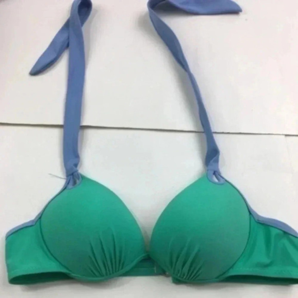 Un brand swim wear  S